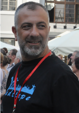  Serdar Bombacı