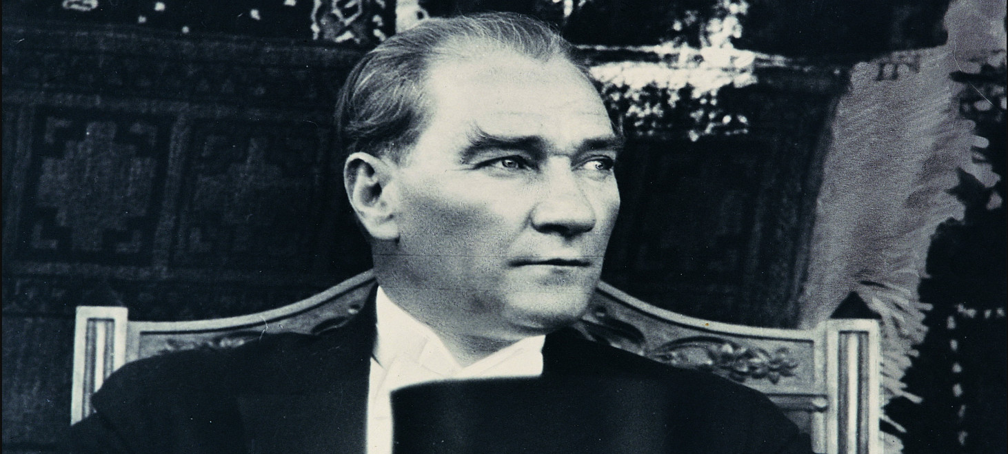 Adım Adım Cumhuriyet